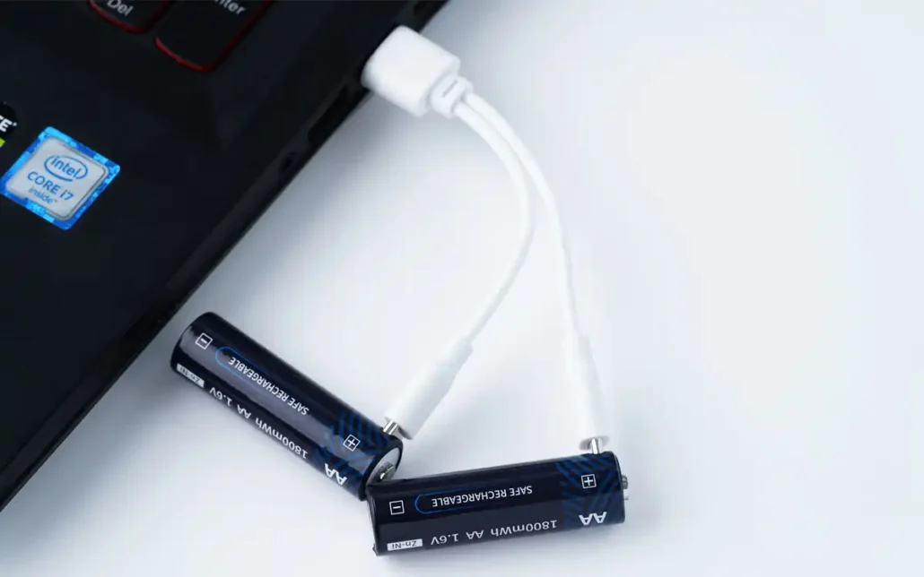 Zinc nickel USB rechargeable batteries are safe and environmentally friendly Zinc nickel USB rechargeable batteries are safe and environmentally friendly